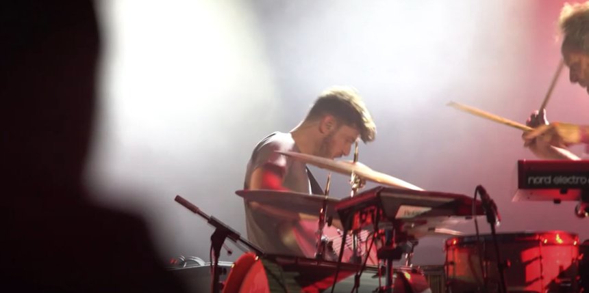 teaser I am stramgram